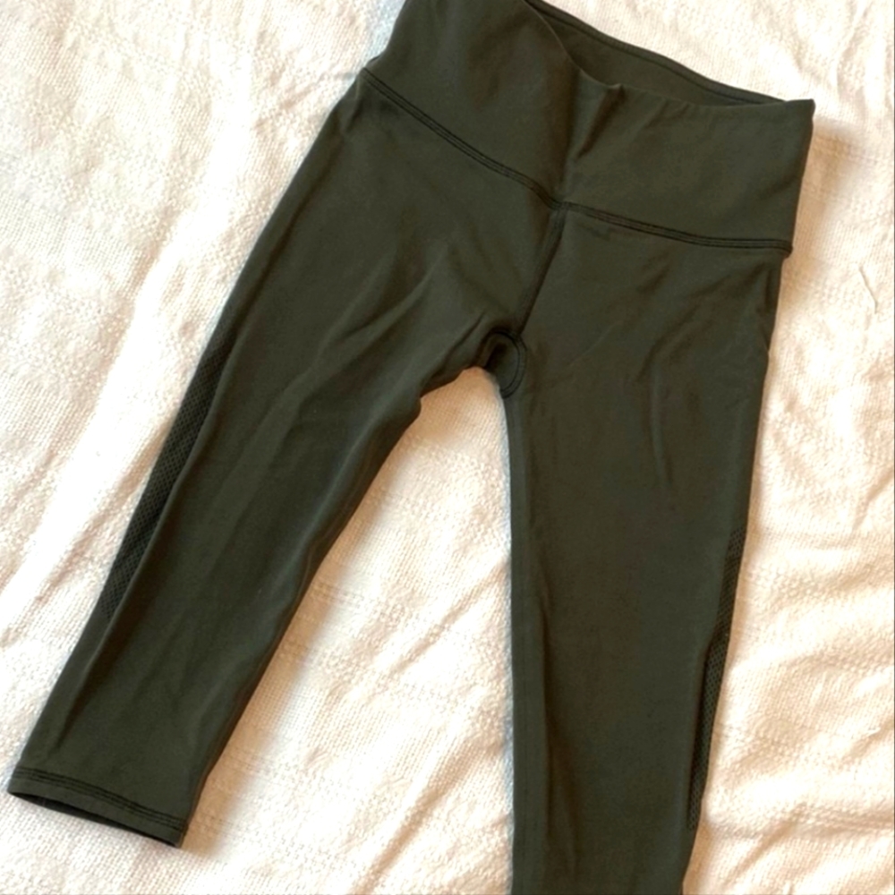 Lot of 2 lululemon capri size s/2